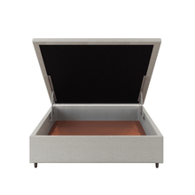 Base Box Baú Orthocrin Linho Areia Pés de Madeira - Orthocrin