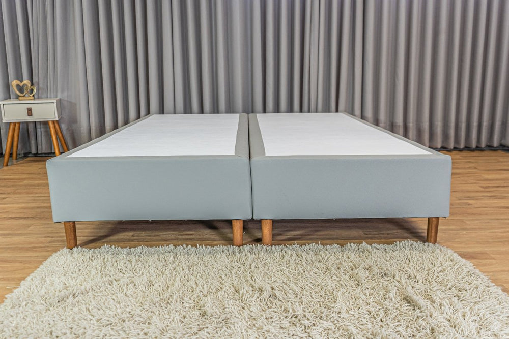 Base Box Sommier Plus Tecido Facto Cinza Pés de Madeira Altura 17 cm - Orthocrin